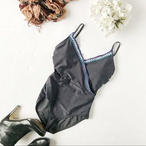 3/$20 Seekers Australia One Piece Bathing Suit